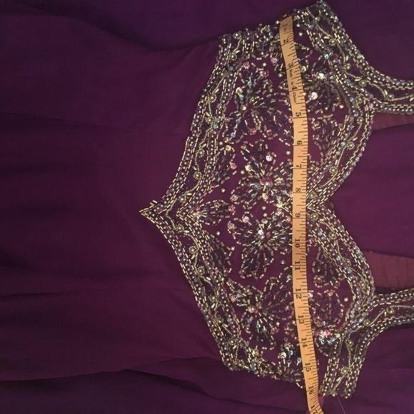 Vintage Purple beaded formal gown. Size 4 - Picture 7 of 10